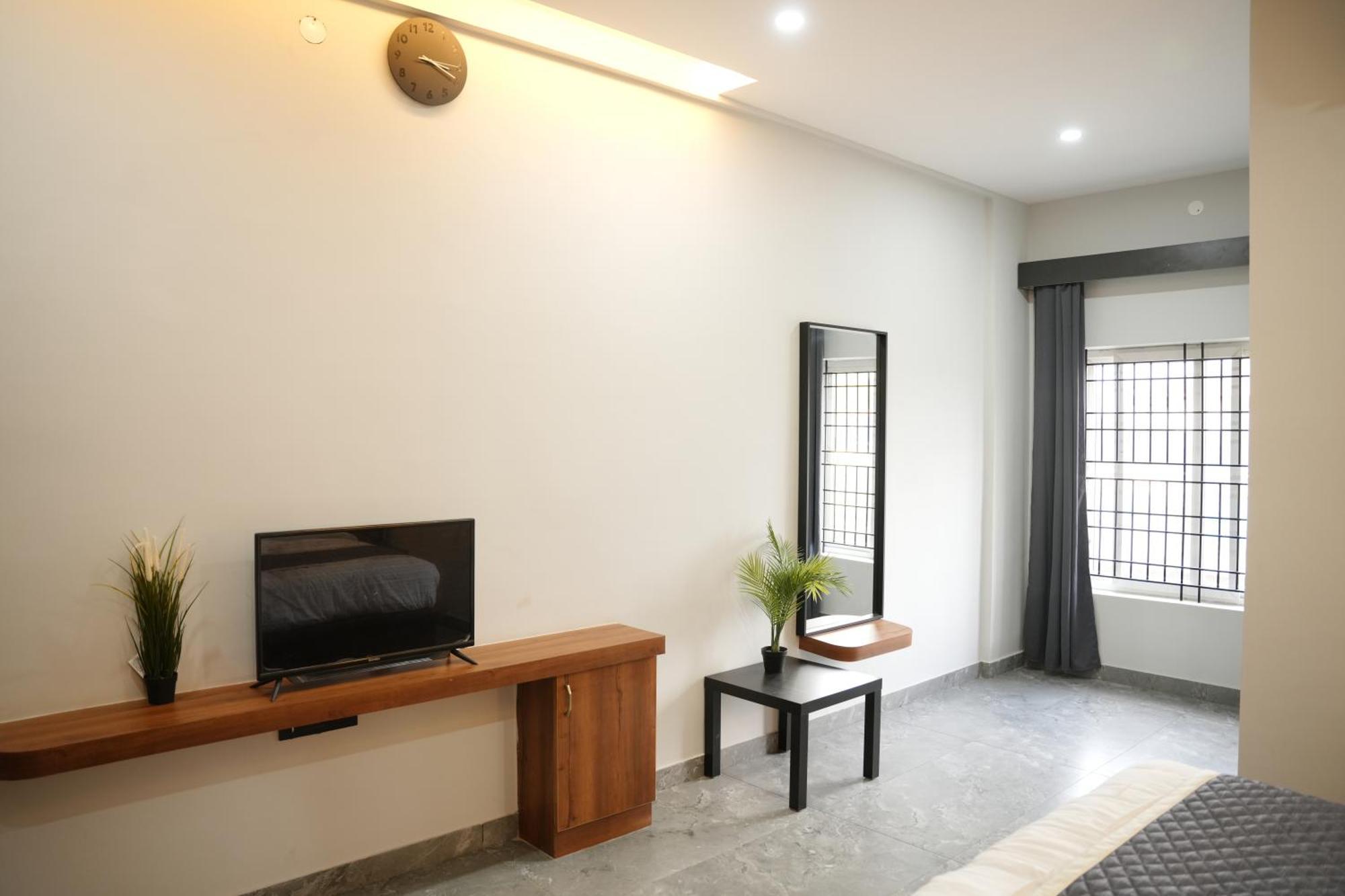 Hotel Sarvam Residency Sagar  Esterno foto