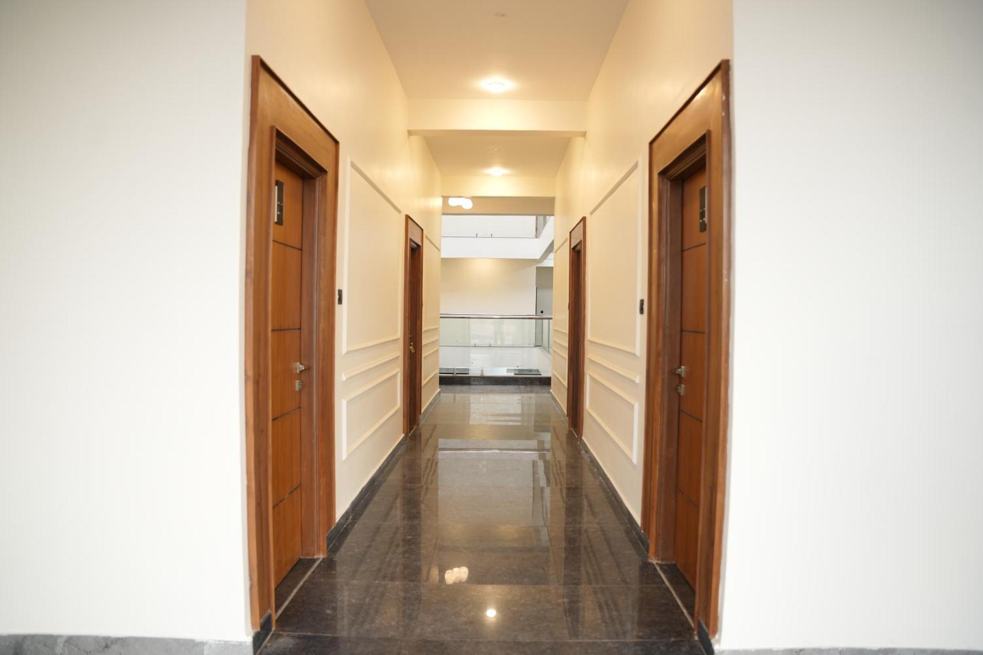 Hotel Sarvam Residency Sagar  Esterno foto
