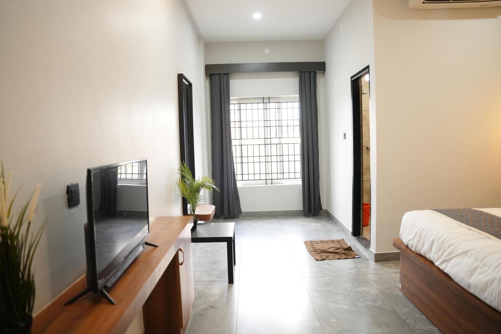 Hotel Sarvam Residency Sagar  Esterno foto
